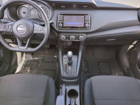 Certified 2025 Nissan Kicks Play S FWD image 15