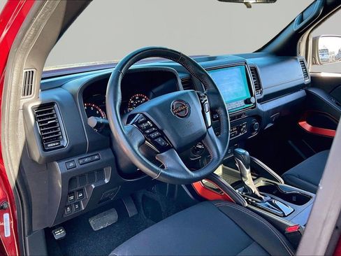 Used 2024 Nissan Frontier PRO-4X w/ Off-Road Protection Package image 15