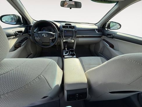 Used 2012 Toyota Camry XLE image 13