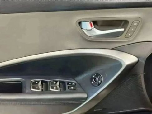 Used 2019 Hyundai Santa Fe Limited image 48