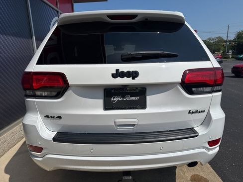 Used 2020 Jeep Grand Cherokee Altitude image 9