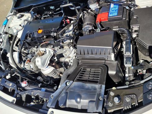 Certified 2024 Honda Civic Sport image 9
