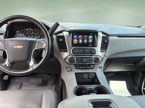 Used 2019 Chevrolet Tahoe LT image 16