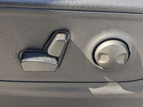 Used 2026 RAM 1500 Big Horn AWD/4WD image 15