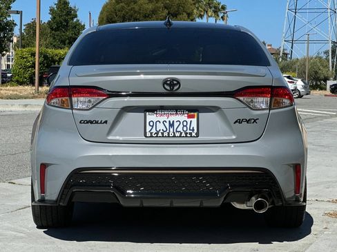 Used 2022 Toyota Corolla SE w/ Carpet Mat Package (TMS) FWD image 5