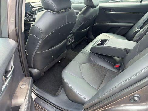 Used 2024 Toyota Camry XSE FWD image 9