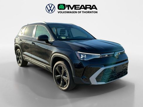 New 2025 Volkswagen Taos SEL image 7