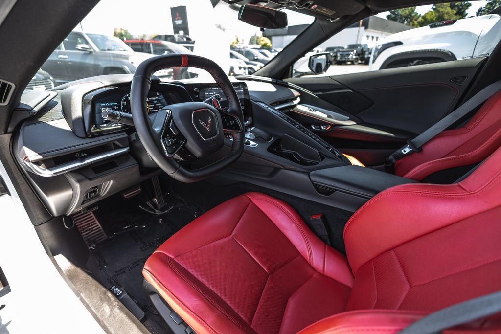 Used 2023 Chevrolet Corvette Stingray Coupe w/ 1LT RWD image 21
