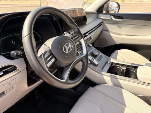 Used 2025 Hyundai Palisade SEL AWD/4WD image 15