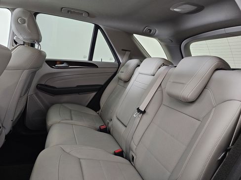 Used 2015 Mercedes-Benz ML 350 4MATIC image 20