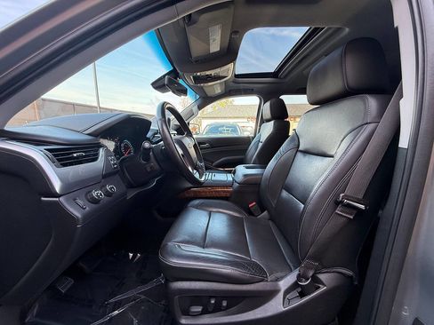 Used 2017 Chevrolet Tahoe Premier image 16