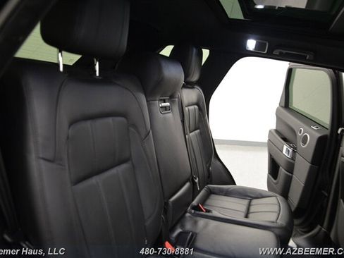 Used 2019 Land Rover Range Rover Sport HSE image 24