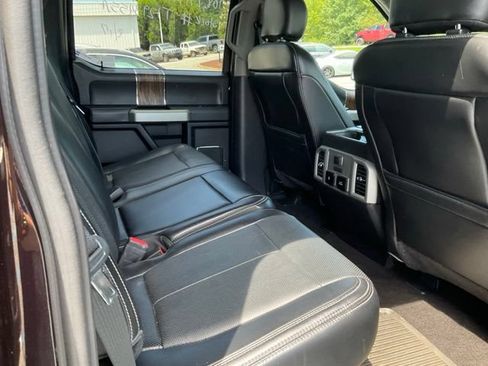 Used 2018 Ford F150 Lariat w/ Equipment Group 502A Luxury AWD/4WD image 13