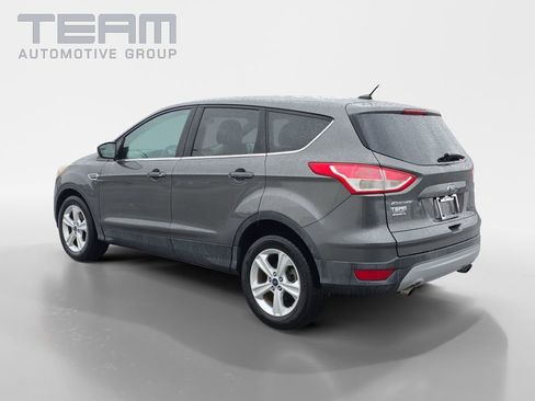 Used 2016 Ford Escape SE image 5