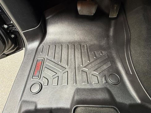 Used 2020 RAM 1500 Big Horn AWD/4WD image 17