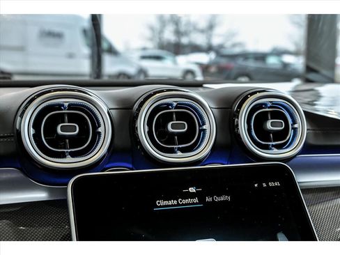 New 2026 Mercedes-Benz C 300 4MATIC Sedan image 16