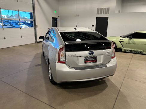 Used 2012 Toyota Prius Four image 5