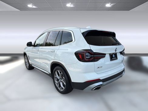 Used 2022 BMW X3 xDrive30i w/ Convenience Package AWD/4WD image 3