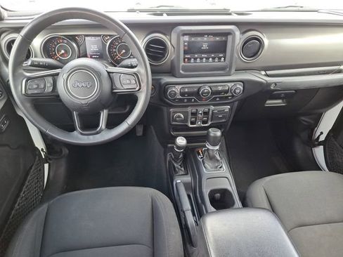 Used 2023 Jeep Gladiator Sport image 21