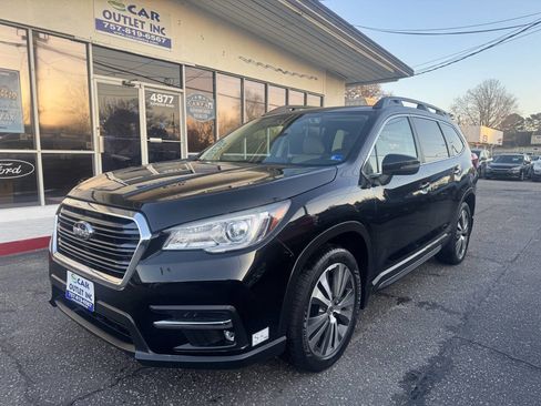 Used 2019 Subaru Ascent Limited w/ Popular Package #3 image 1