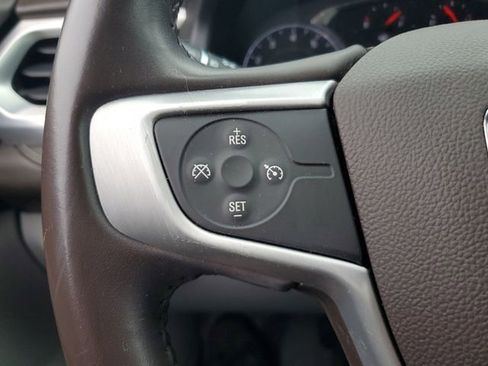 Used 2019 GMC Acadia SLT w/ LPO, Floor Liner Package image 33