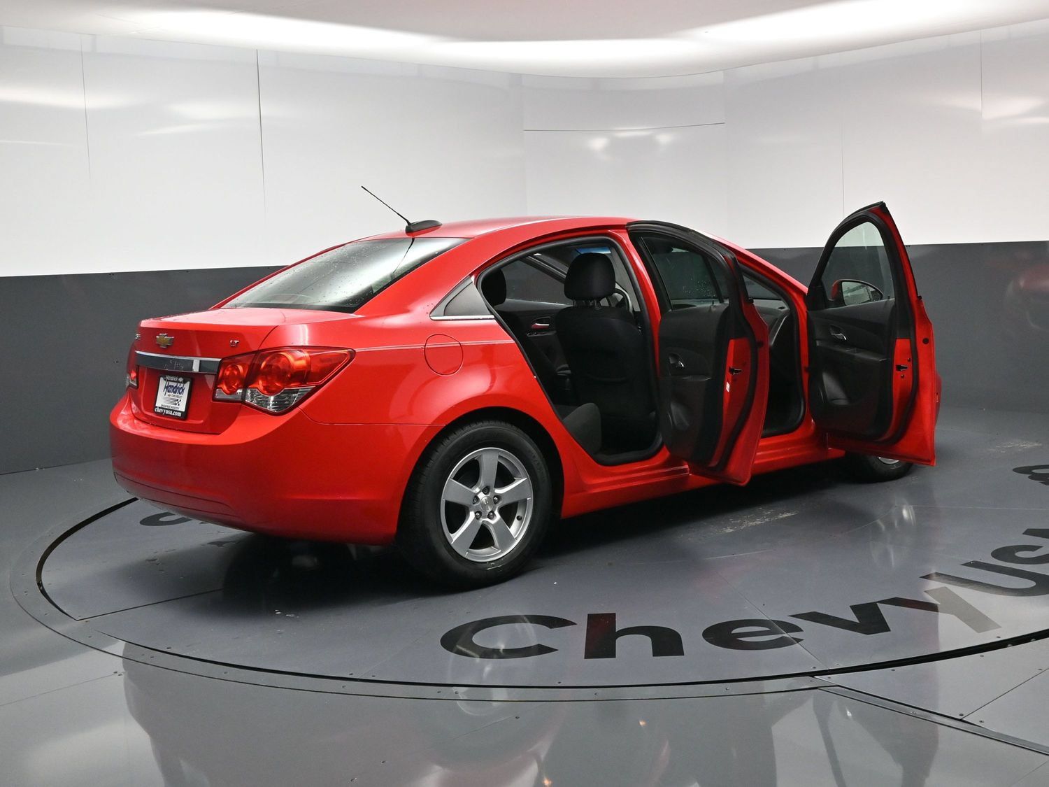 Used 2015 Chevrolet Cruze LT FWD image 17