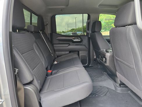 Used 2026 Chevrolet Silverado 1500 LT image 25