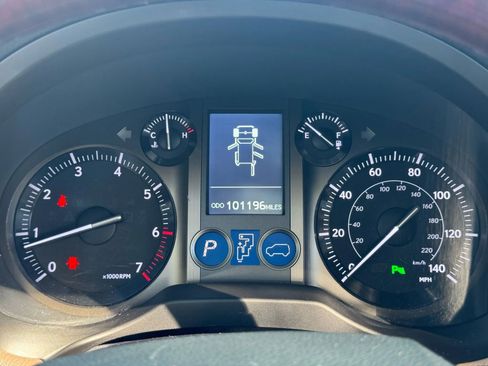 Used 2013 Lexus GX 460 image 22