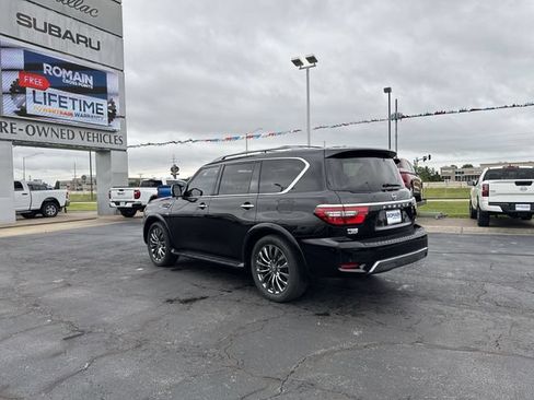 Used 2021 Nissan Armada Platinum w/ Captain's Chairs Package AWD/4WD image 3