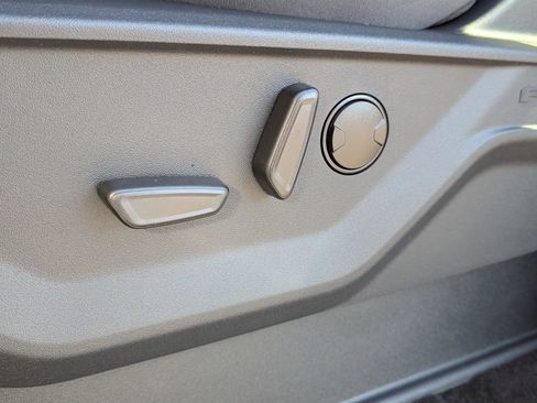 Used 2026 Ford Expedition Max Active RWD image 30