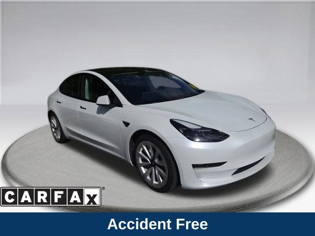 Used 2022 Tesla Model 3 Long Range AWD/4WD image 2