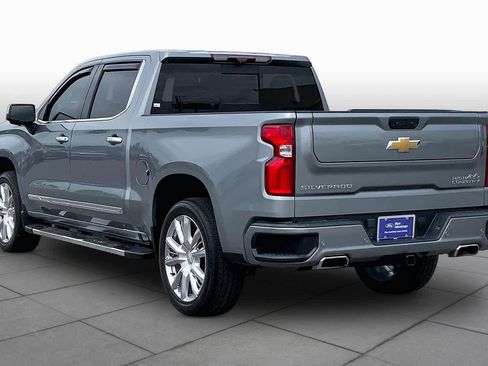 Used 2023 Chevrolet Silverado 1500 High Country w/ High Country Premium Package AWD/4WD image 12