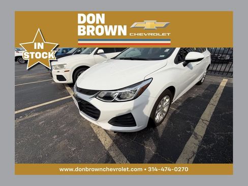 Used 2019 Chevrolet Cruze LS w/ LS Convenience Package FWD image 1