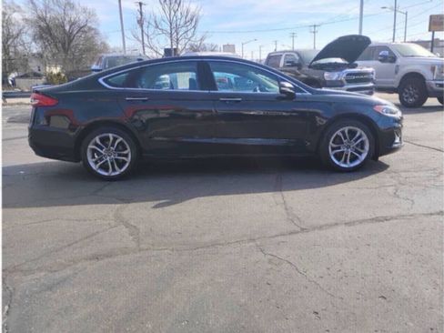Used 2020 Ford Fusion Titanium FWD image 6