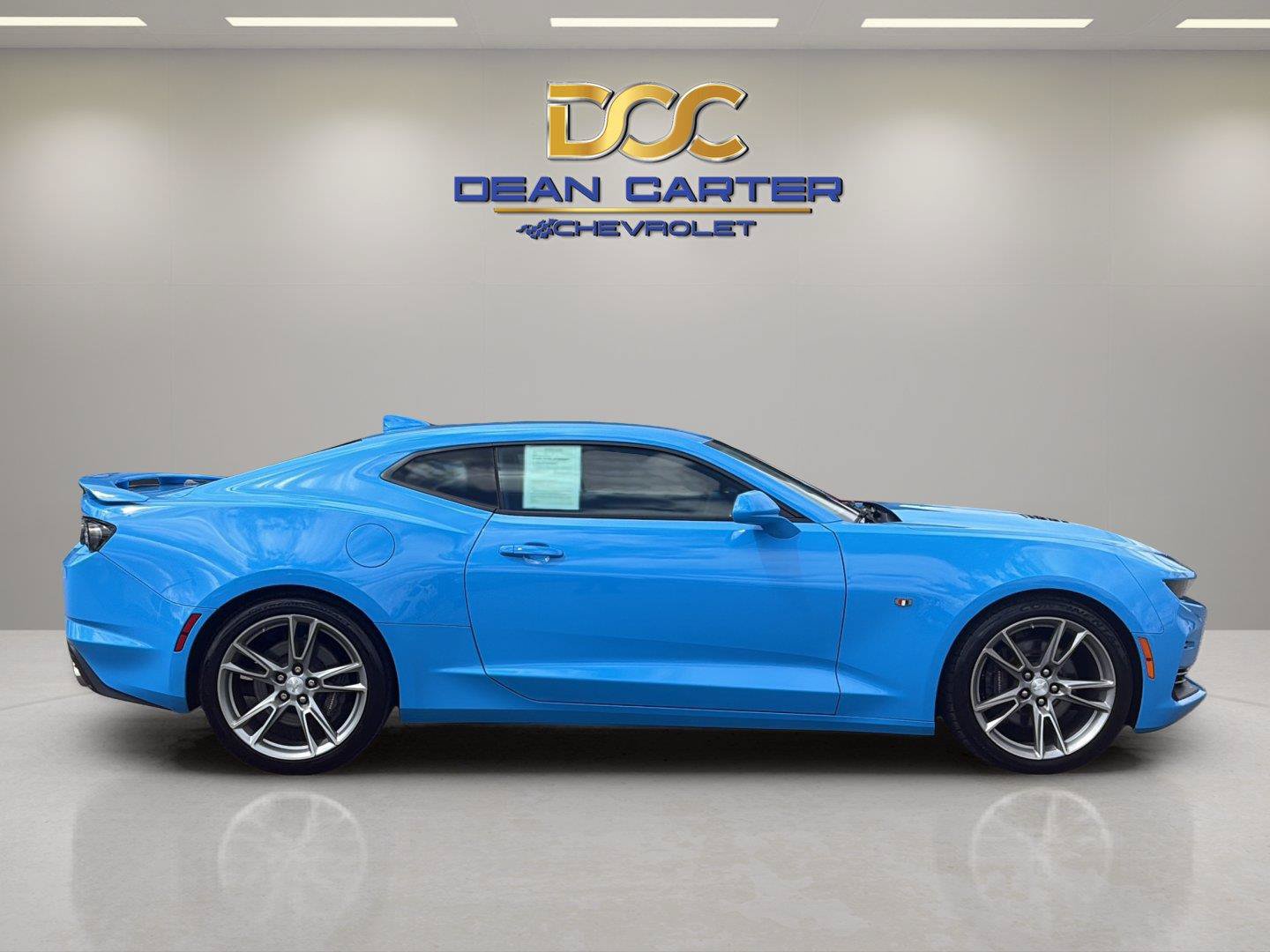 Used 2022 Chevrolet Camaro SS RWD image 6