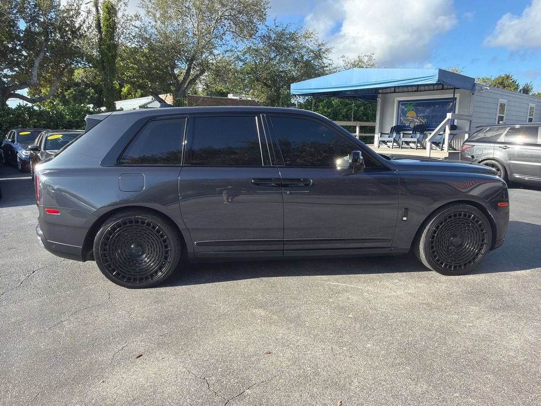 Used 2019 Rolls-Royce Cullinan AWD/4WD image 6