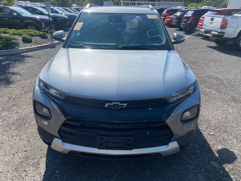 Used 2023 Chevrolet TrailBlazer LT w/ Sun and Liftgate Package AWD/4WD image 3