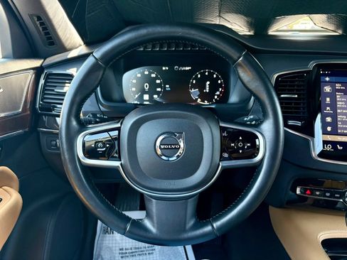 Used 2017 Volvo XC90 T6 Momentum w/ Vision Package AWD/4WD image 40