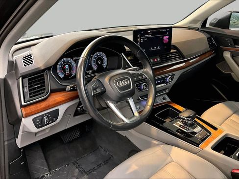 Used 2022 Audi Q5 2.0T Premium Plus w/ Premium Plus Package AWD/4WD image 18