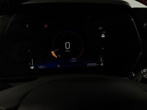 Used 2024 Chevrolet Trax RS w/ Sunroof Package FWD image 15