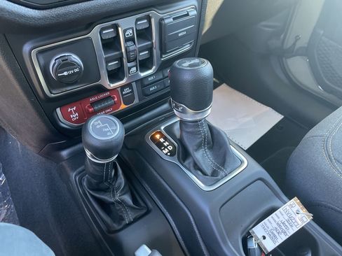 New 2026 Jeep Wrangler Unlimited Sport image 19