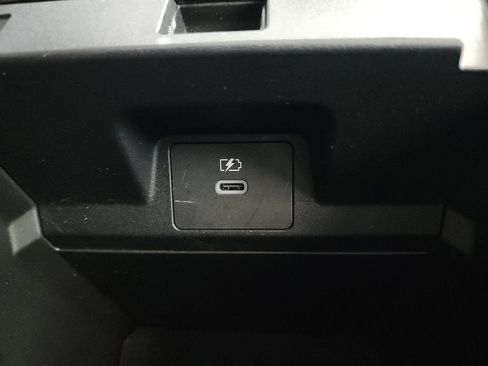 Used 2025 Mitsubishi Outlander SEL AWD/4WD image 34