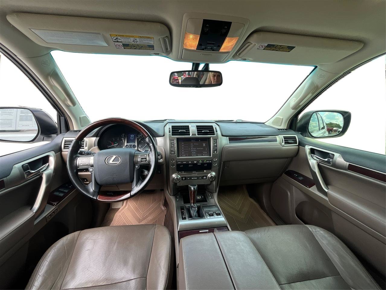 Used 2018 Lexus GX 460 Premium AWD/4WD image 23