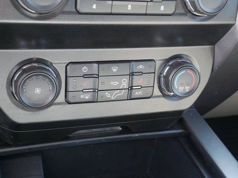 Used 2020 Ford F250 XLT w/ XLT Premium Package image 25