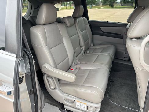 Used 2011 Honda Odyssey EX-L image 8