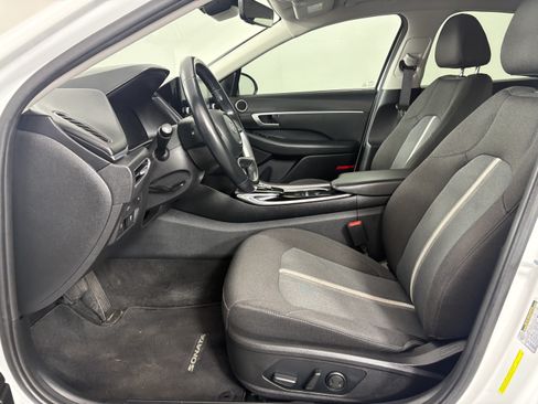 Used 2020 Hyundai Sonata SEL w/ Convenience Package FWD image 14