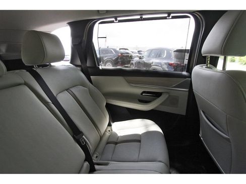 Certified 2026 MAZDA CX-90 3.3 Turbo w/ Premium Plus Pkg AWD/4WD image 11