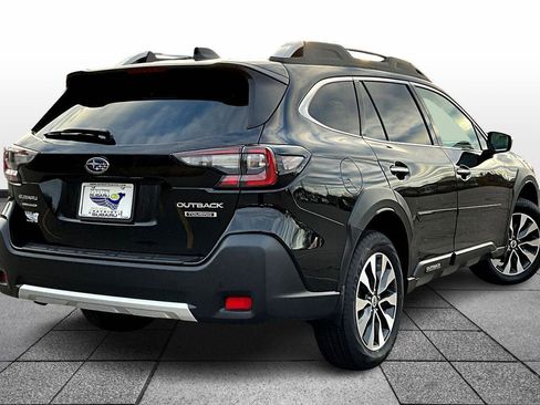 Used 2025 Subaru Outback Touring image 13
