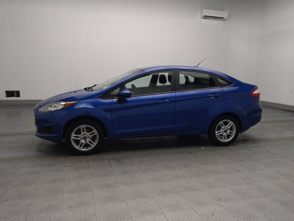 Used 2018 Ford Fiesta SE FWD image 2