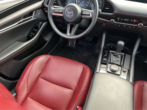 Used 2023 MAZDA MAZDA3 s image 19